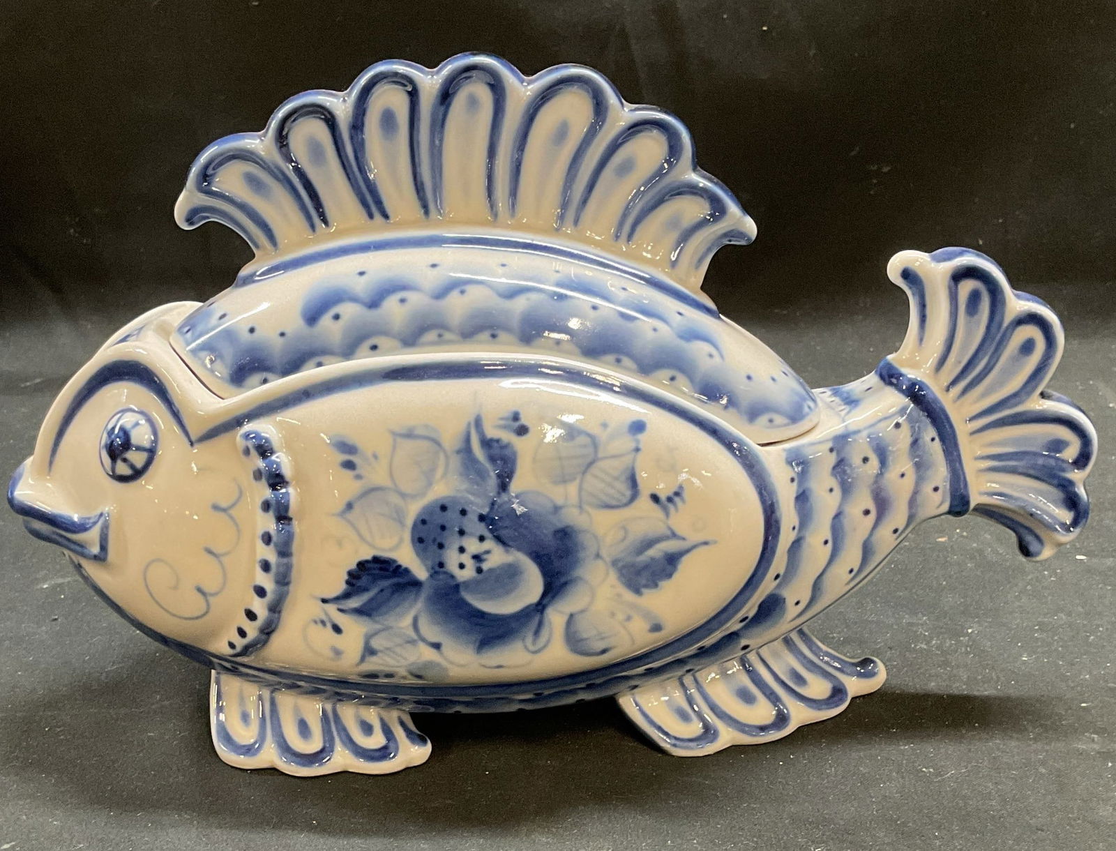 Vtg Gzhel Porcelain Fish Serving Bowl, Russia (1 of 6)
