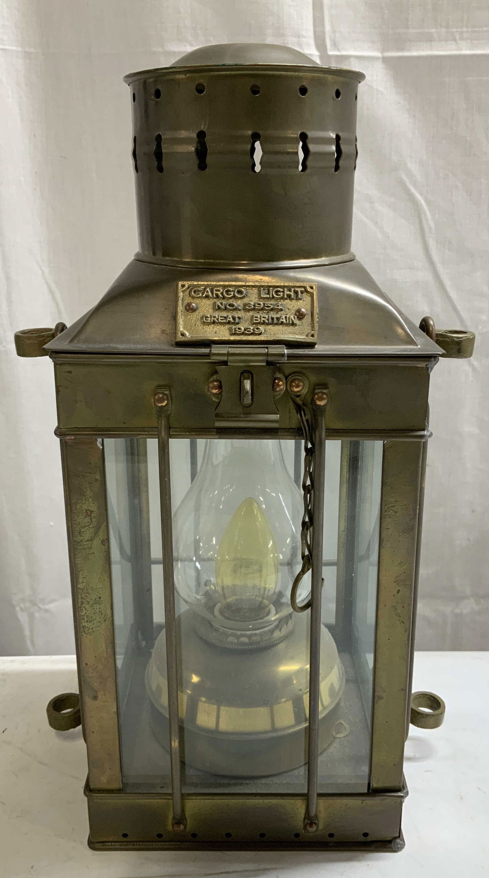 1939 Great Britain Brass Cargo Light Lantern (1 of 9)