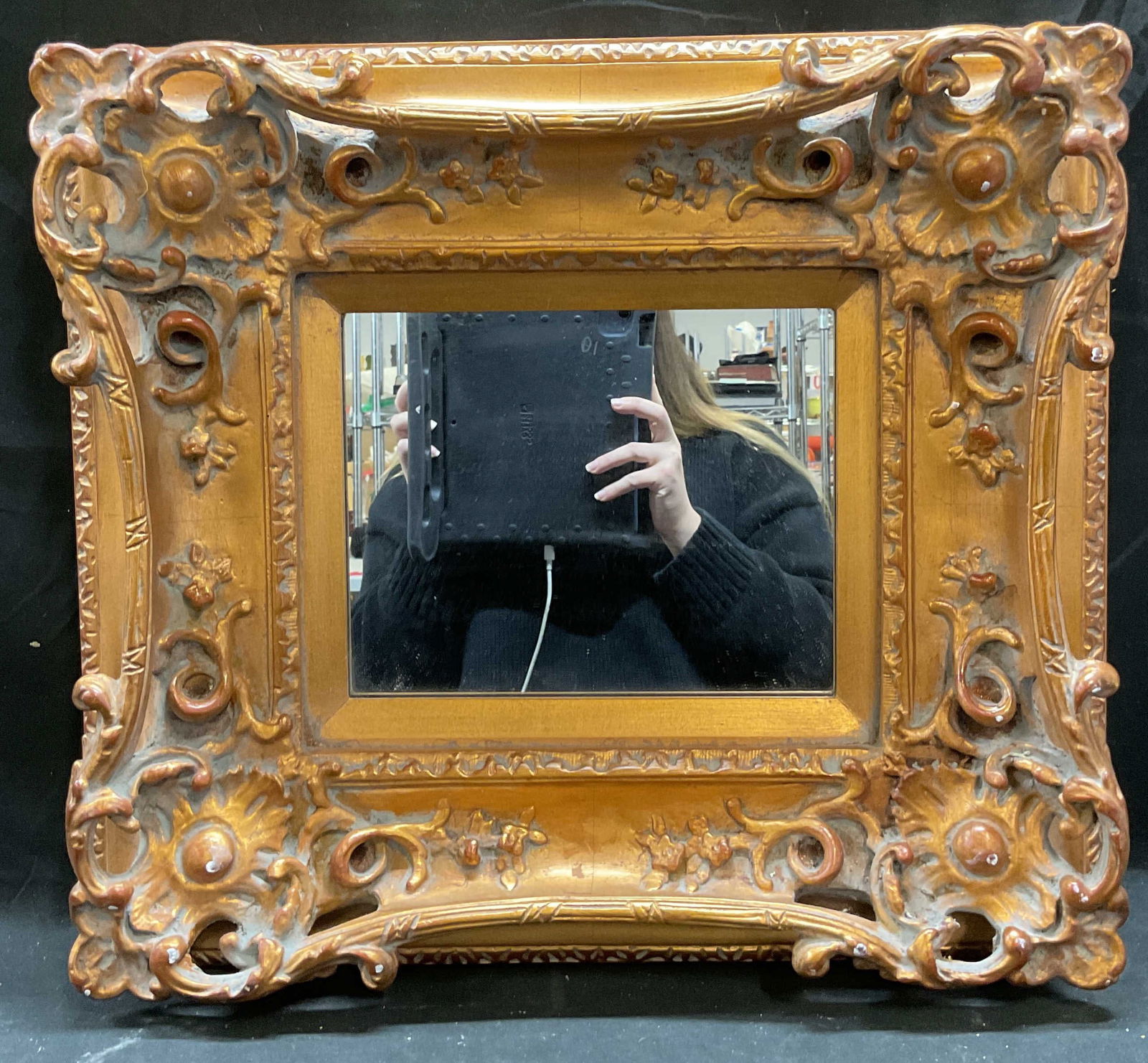 Ornate Gilt Wood Frame Wall Mirror (1 of 6)