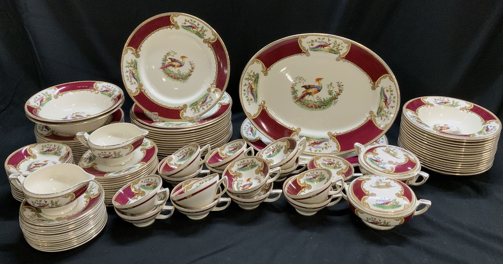 Lot 114 Myott Staffordshire Chelsea Bird Tableware (1 of 17)