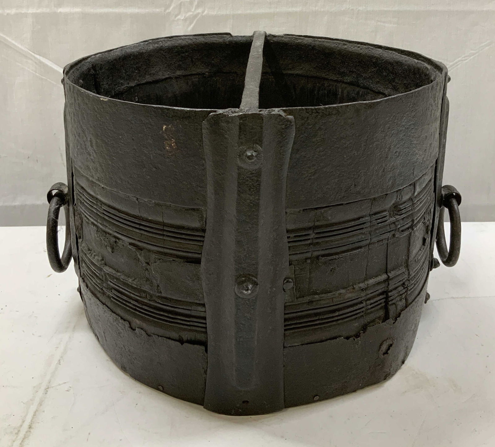 Vntg Himachal Wooden & Iron Storage Pot INDIA (1 of 6)