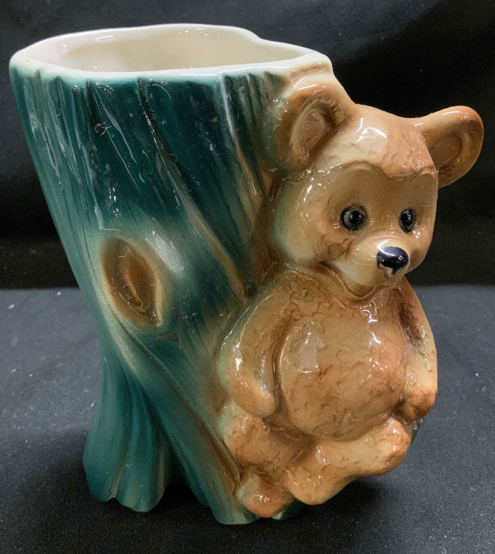 Vntg Teddy Bear on a Tree Stump Planter (1 of 7)