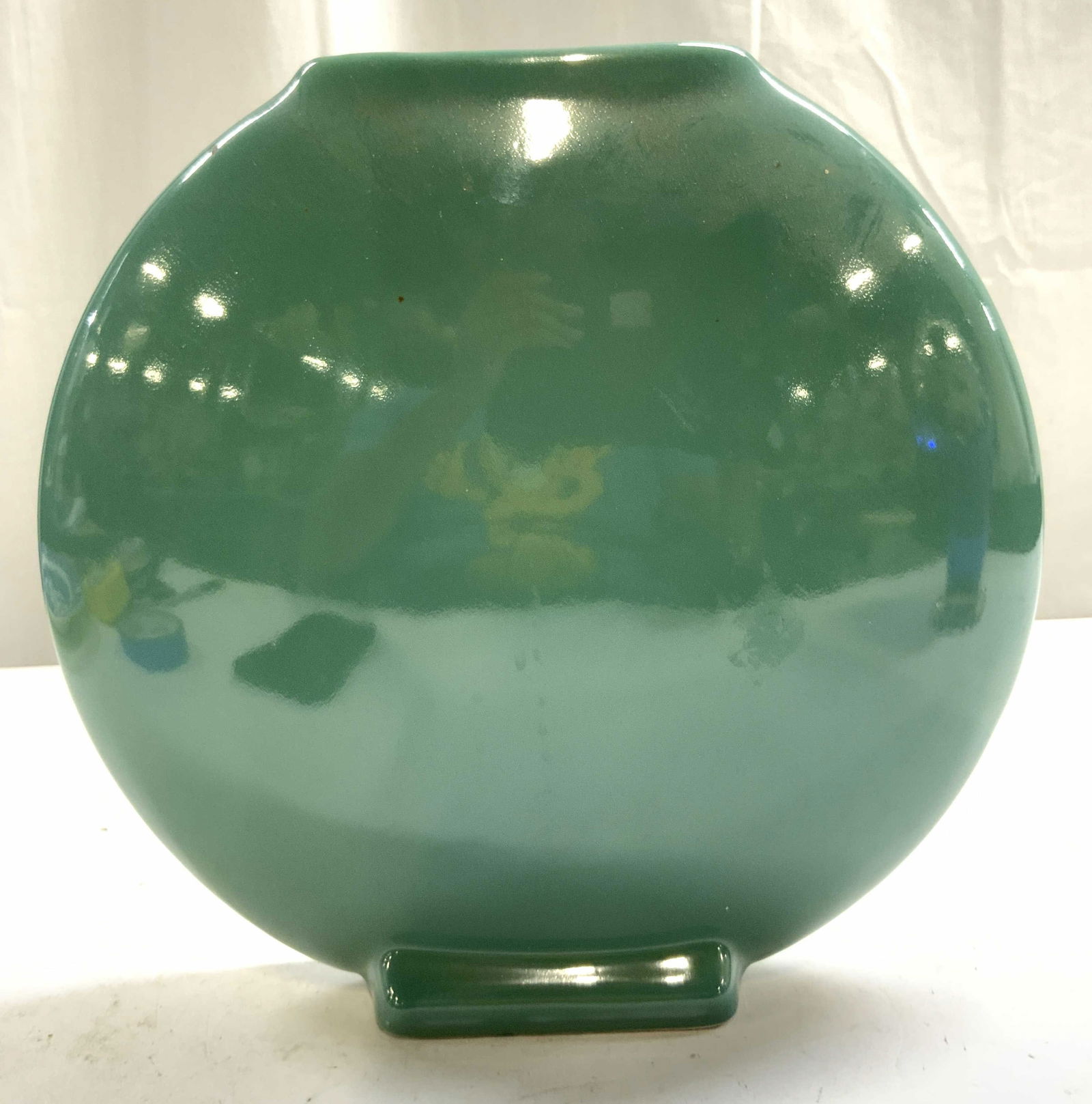 Ceramic Flat Art Deco Vase Green (1 of 7)