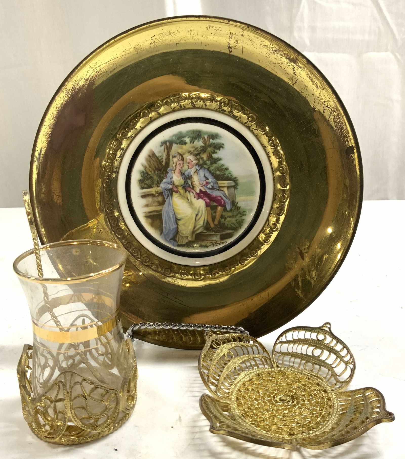 REGENCY Porc Plate & Gilt Metal Accessories (1 of 7)