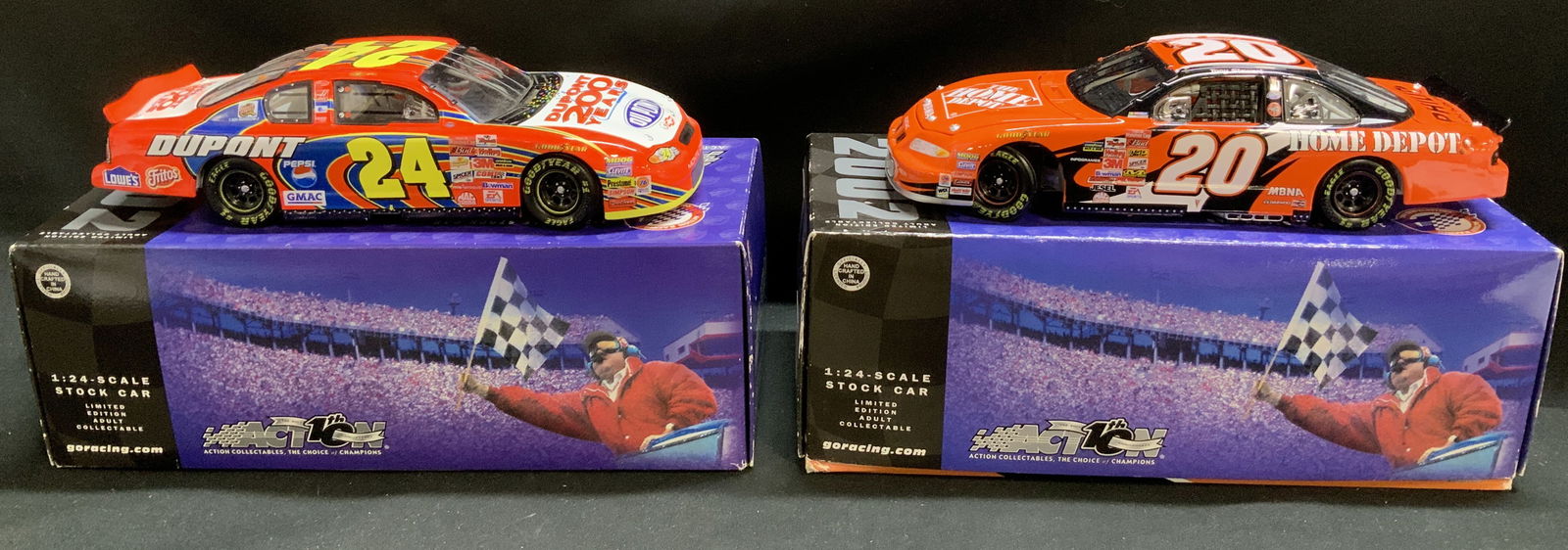 Lot 2 Assorted NASCAR 1:24 Die-Cast Metal Cars (1 of 9)