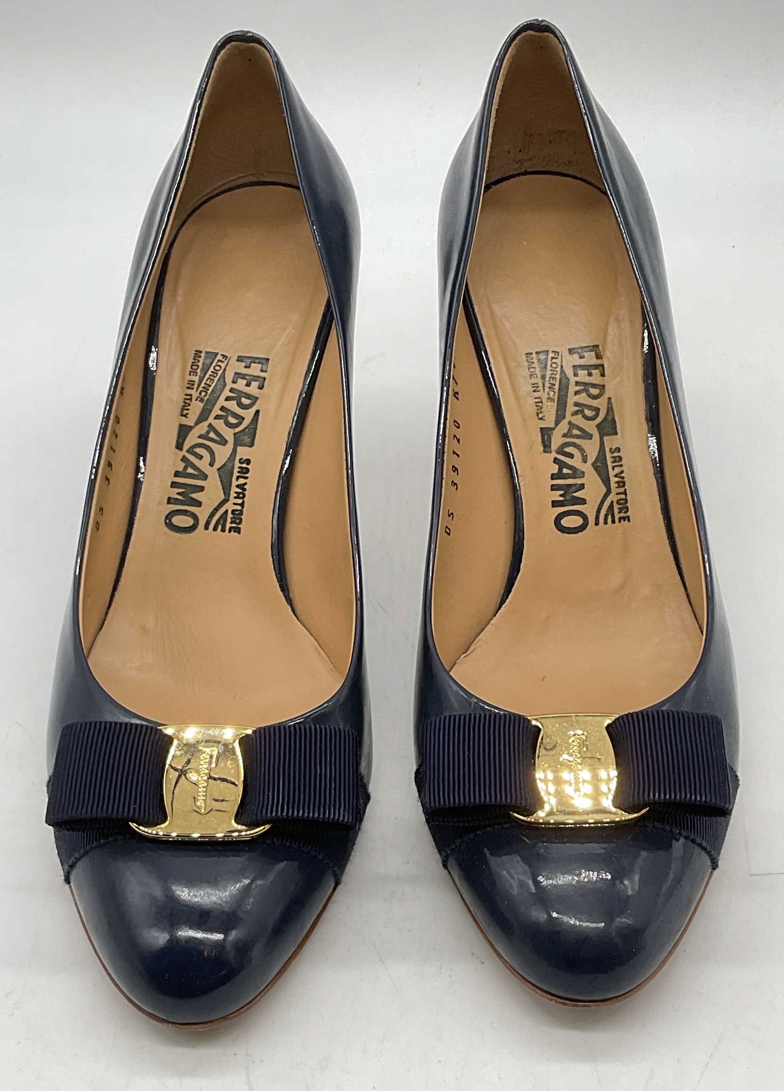 Salvatore FERRAGAMO Blue Leather Heels Italy (1 of 7)