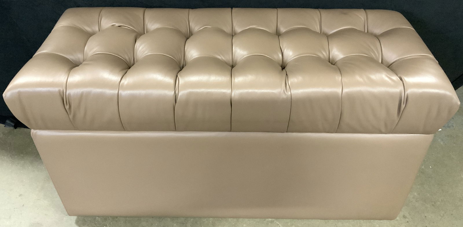 Tufted Leather Bench W Storage On Wheels (1 of 9)