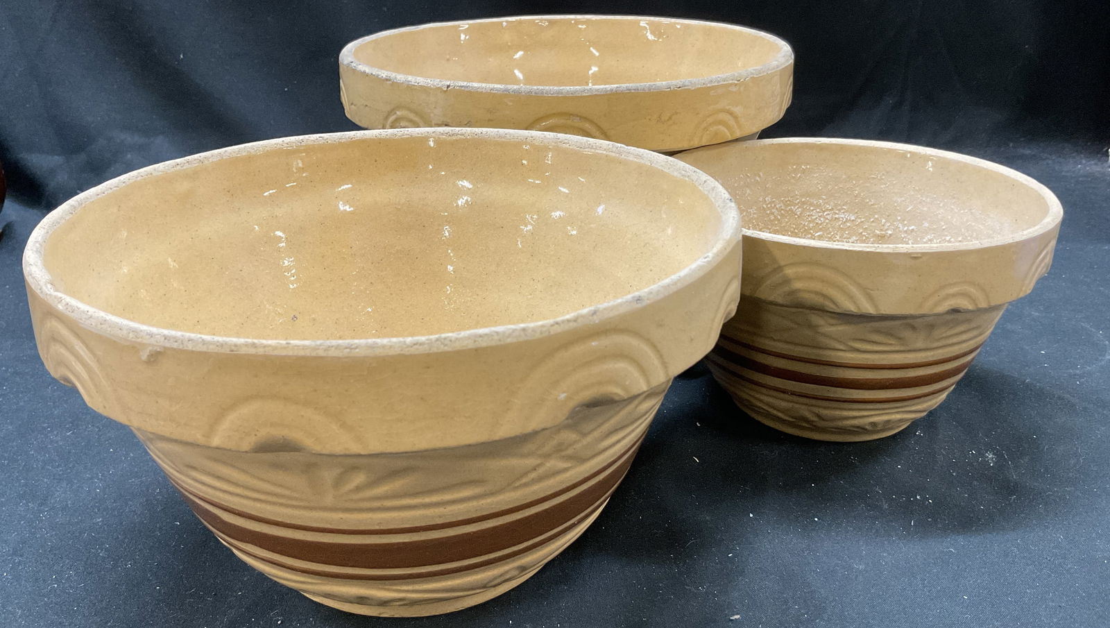 Set 3 R.R.P. Ceramic Yellowware Mixing Bowl USA (1 of 8)