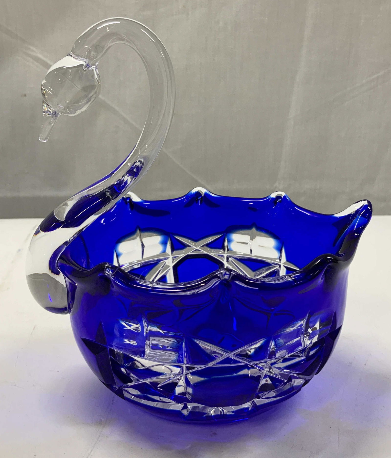Vntg Cobalt Blue Glass Swan Candy Dish (1 of 6)