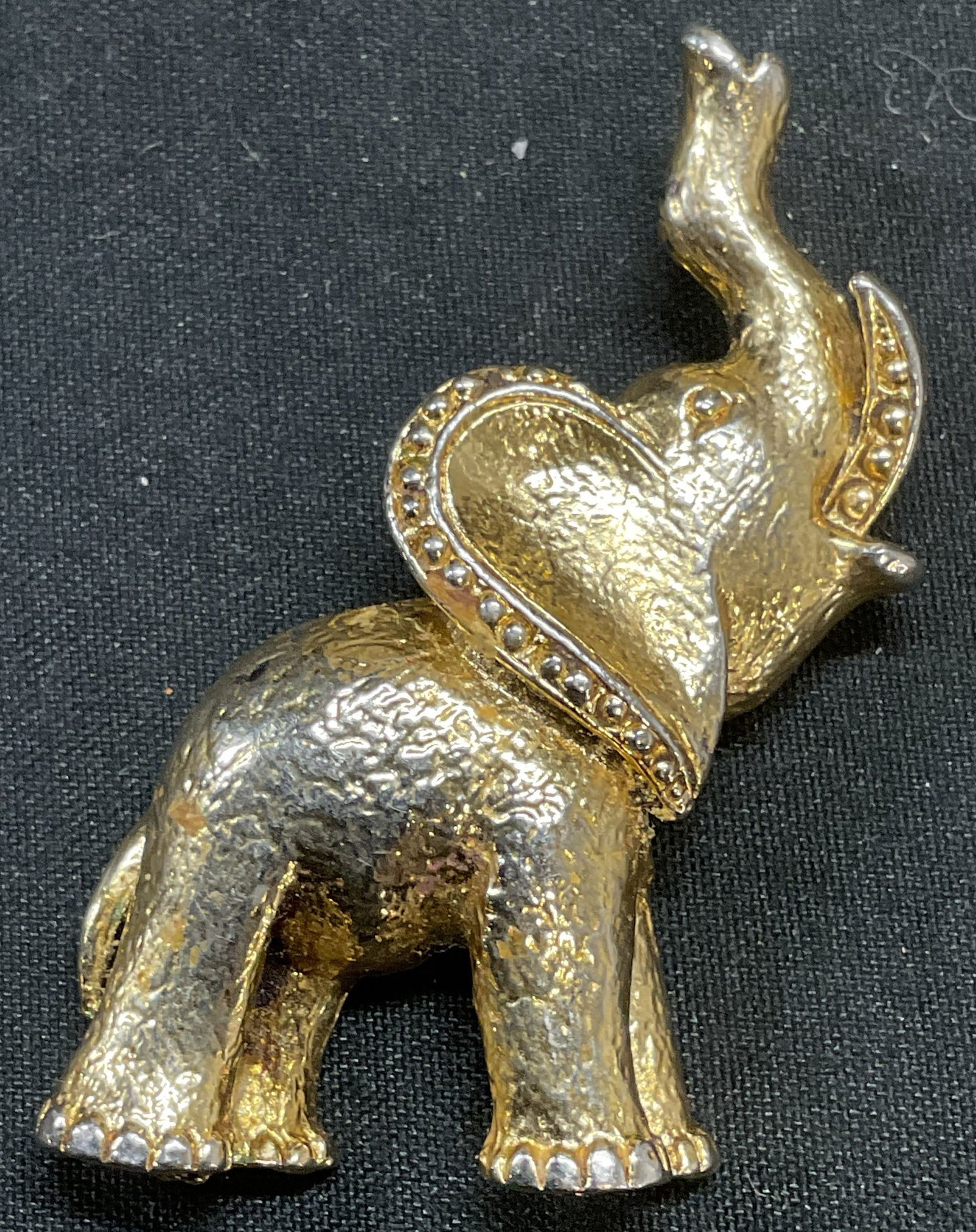 Vintage Gerrys Gold Tone Elephant Brooch (1 of 6)