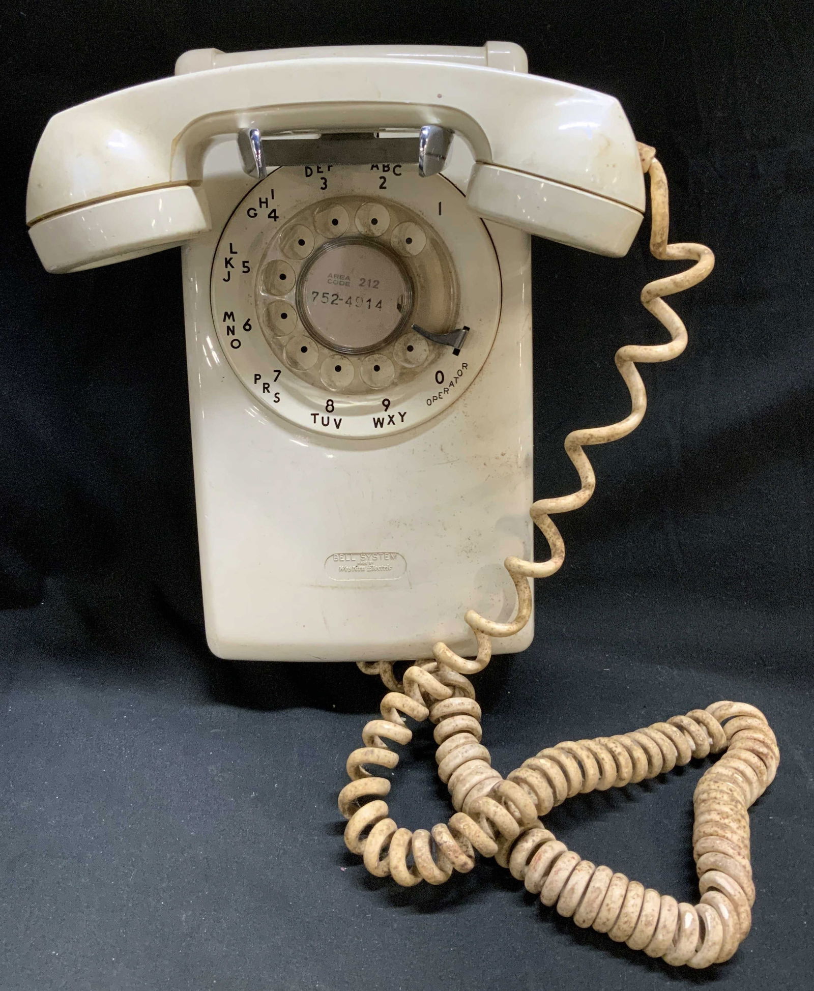 Vntg Western Electric Rotary Dial Wall Phone USA (1 of 8)