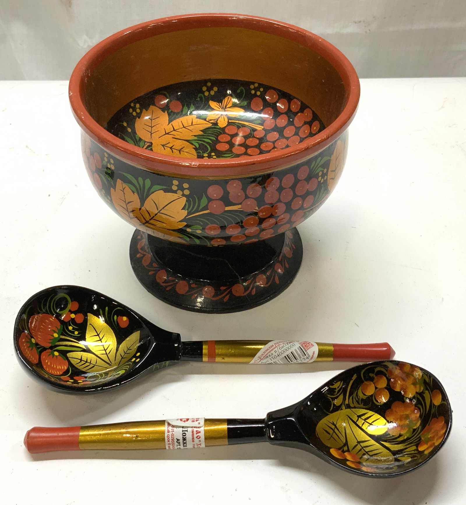 Vntg Russian Khokhloma Wooden Bowl & Spoons (1 of 6)