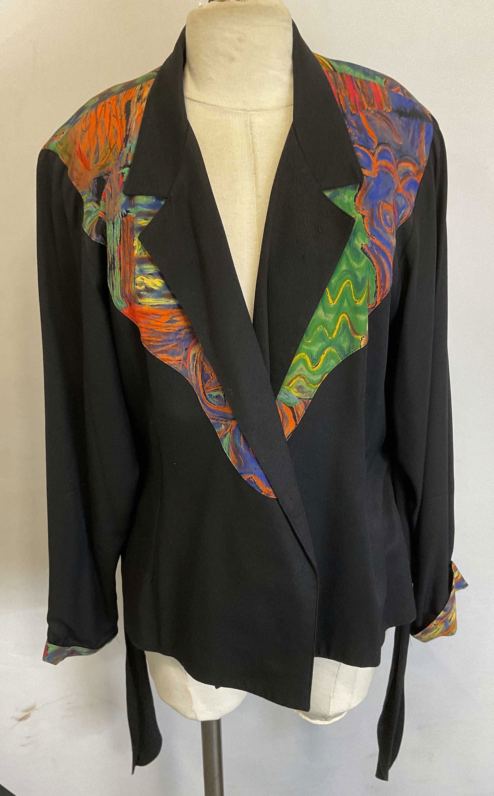 Dorothy Schoelen Black Multicolor Jacket (1 of 6)