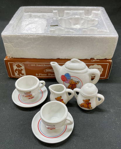American Girl Doll Molly China Tea Set