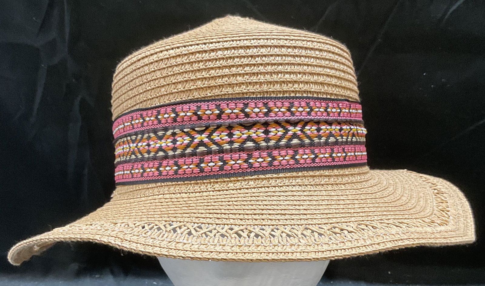 Do Everything In Love Woven Paper Straw Hat: Do Everything In Love woven paper straw hat with pink geometric pattern trim. Measures approx 7 inches wide. Some wear including pulling. Do everything in love hat, designer hat, designer accessories,