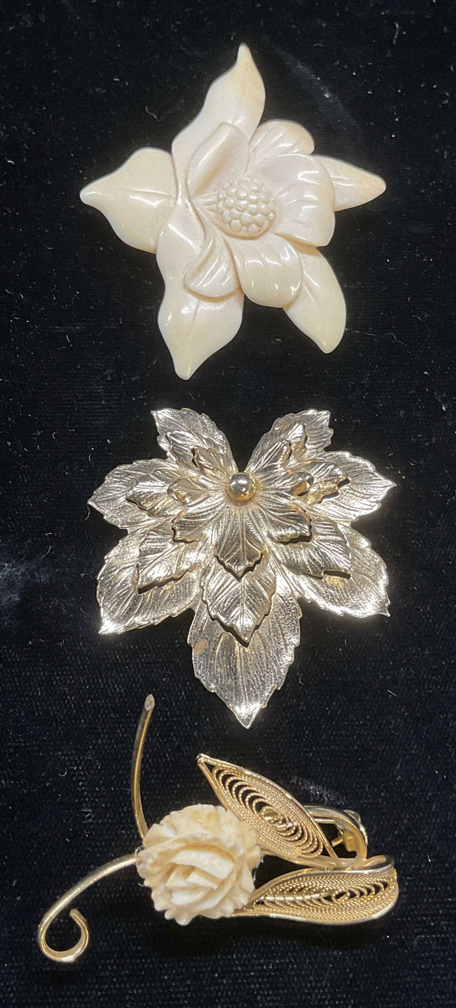 Lot 3 Brooches, Signed SAC Gold Tone Leaf + (1 of 8)