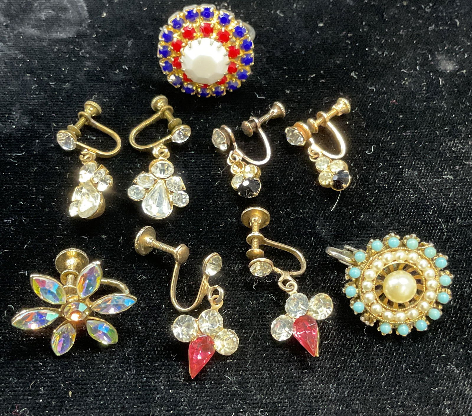Lot 6 Vintage Crystal Earrings & Ring (1 of 7)