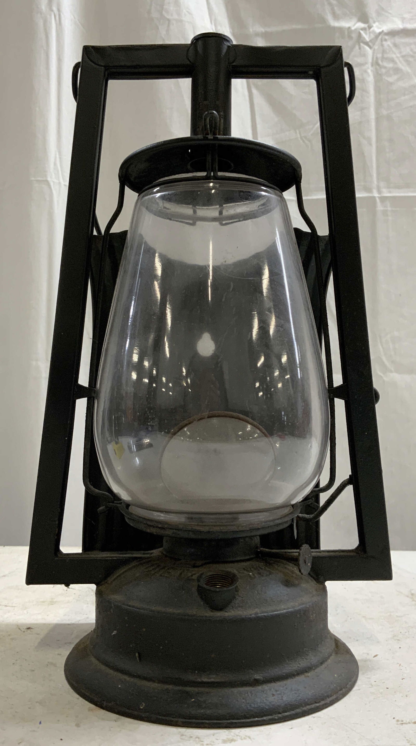 DIETZ BUCKEYE DASH LAMP Vtg Metal & Gls Lantern (1 of 7)