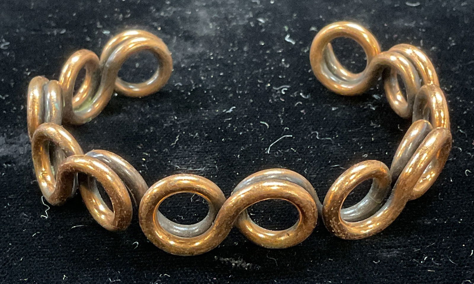 Vintage Copper Looping Cuff Bracelet (1 of 6)