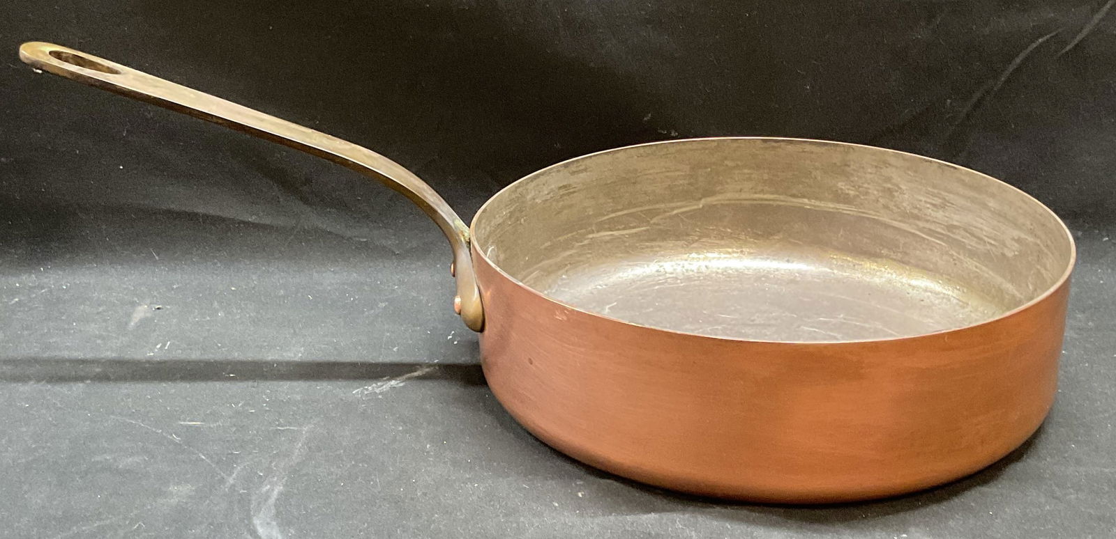 Vintage French Copper Saucepan, 9.5 In (1 of 7)