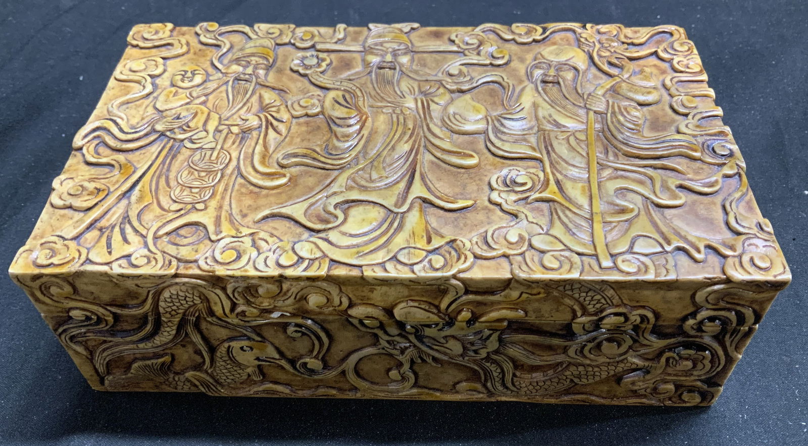 Vntg Carved Asian Style Fig Resin Trinket Box (1 of 9)