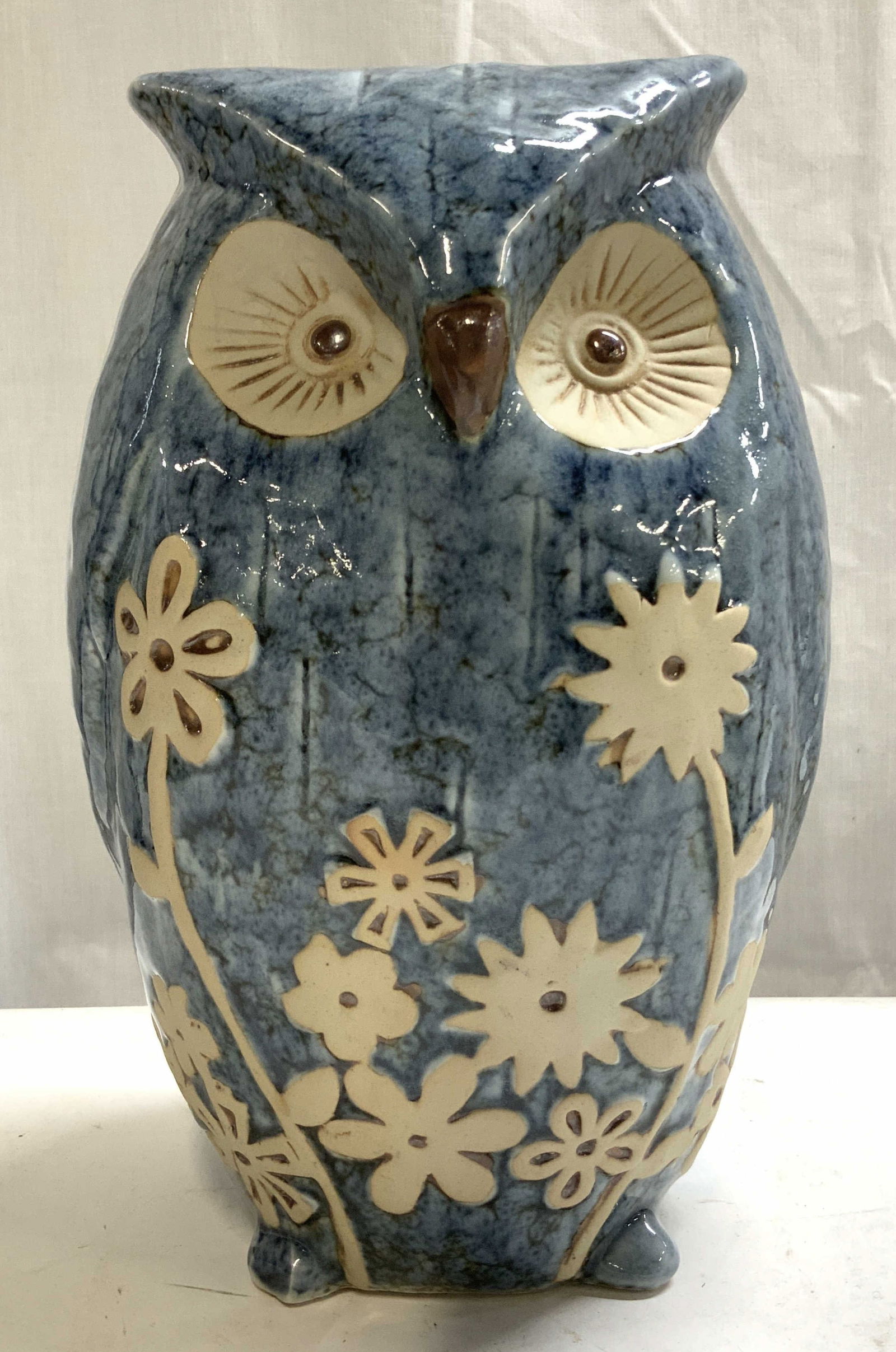 Vntg Blue Ceramic Owl Figurine W Floral Motifs (1 of 6)