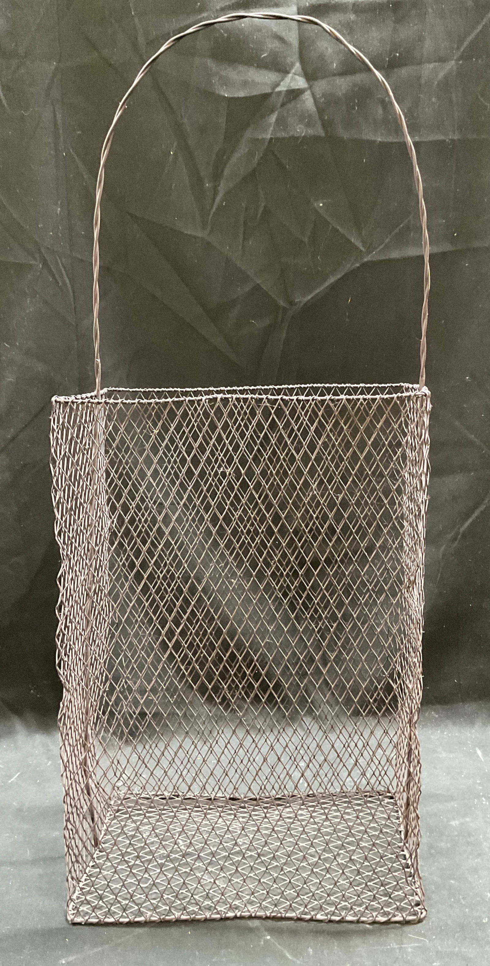 Vintage Rustic Metal Wire Basket (1 of 6)