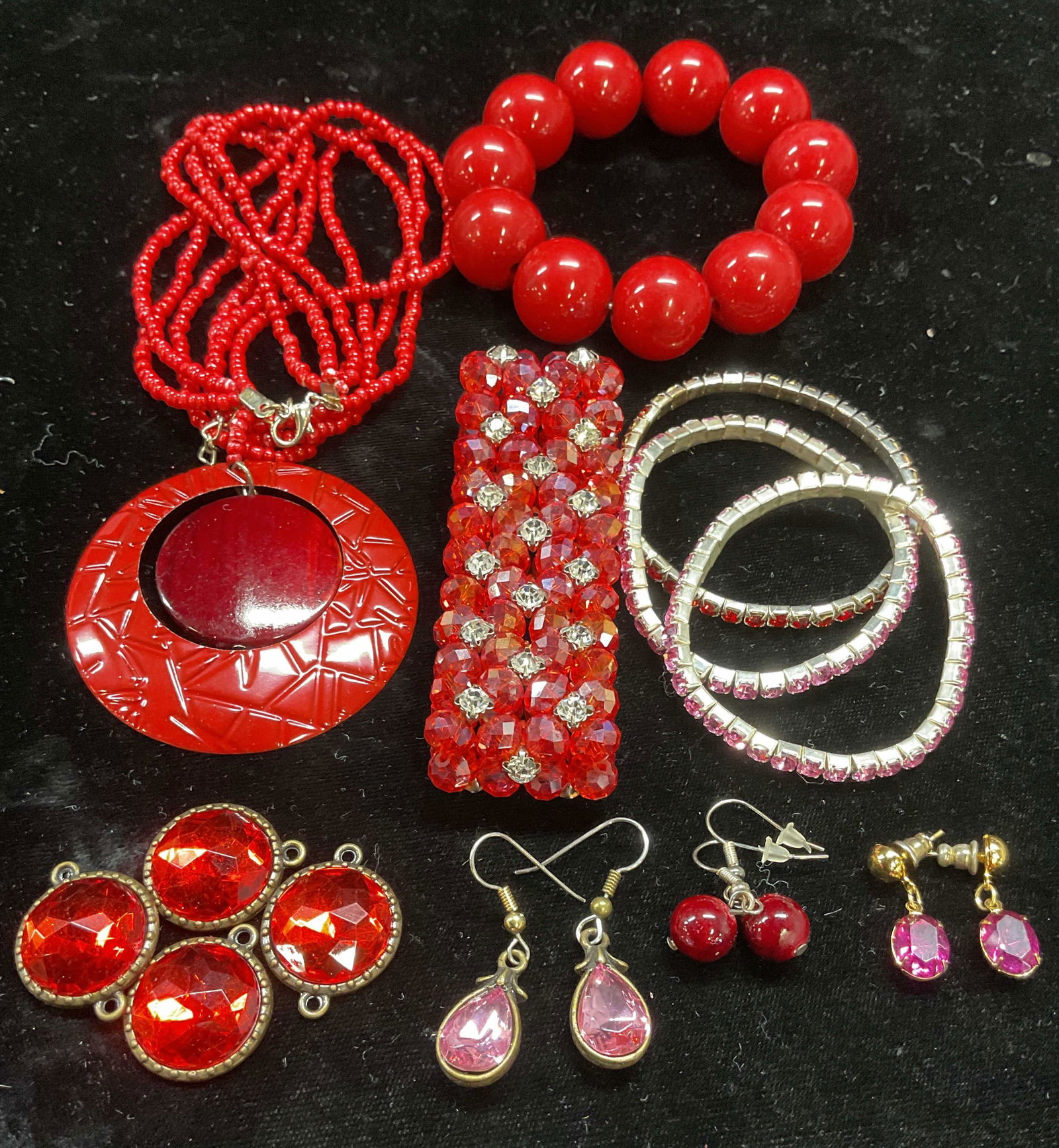 Lot 13 Red & Pink Crystal Bracelets, Jewelry + (1 of 8)