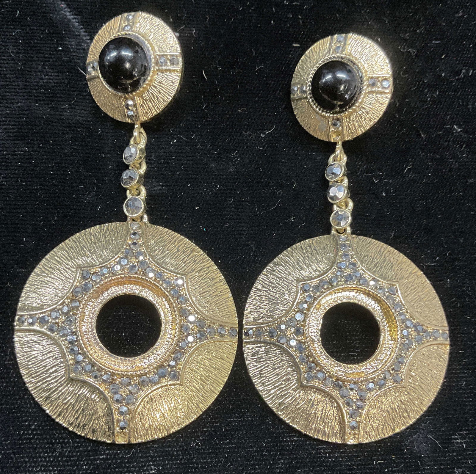 Vintage Gold Tone Crystal Dangle Earrings (1 of 6)