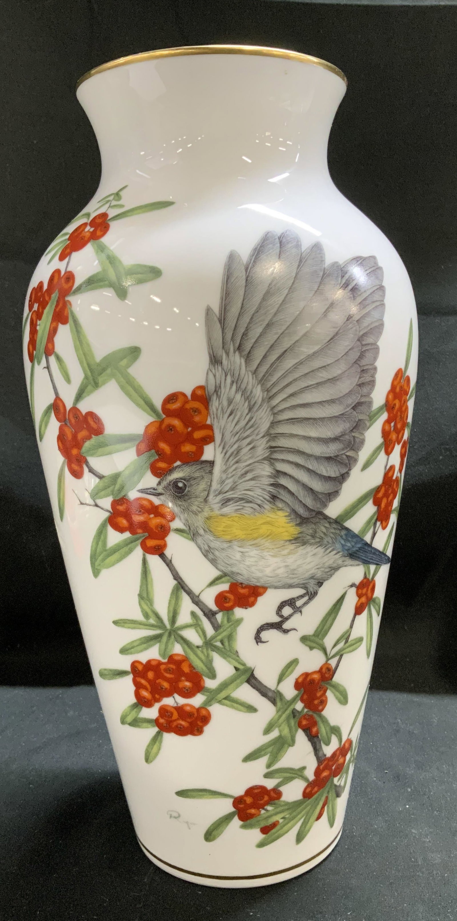 1981 Franklin Porcelain Bird Motif Vase JAPAN: Vase is porcelain & features vibrant birds w red berries in the background. Trim & bottom feature gold accents. Signed & marked. Reads, 1981 FRANKLIN PORCELAIN JAPAN. Surface wear consistent to age, u