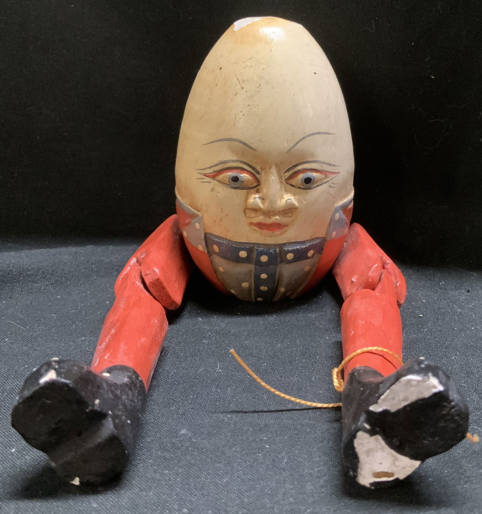 Vntg Wooden Articulated Humpty Dumpty Fig (1 of 6)