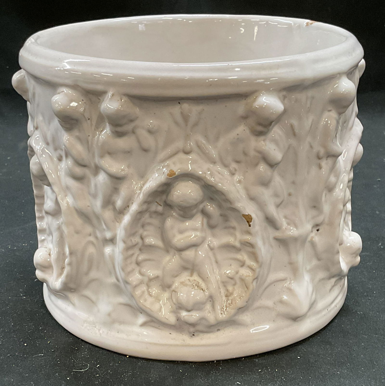 Vtg White Ceramic Majolica Cherub Planter, Italy (1 of 6)