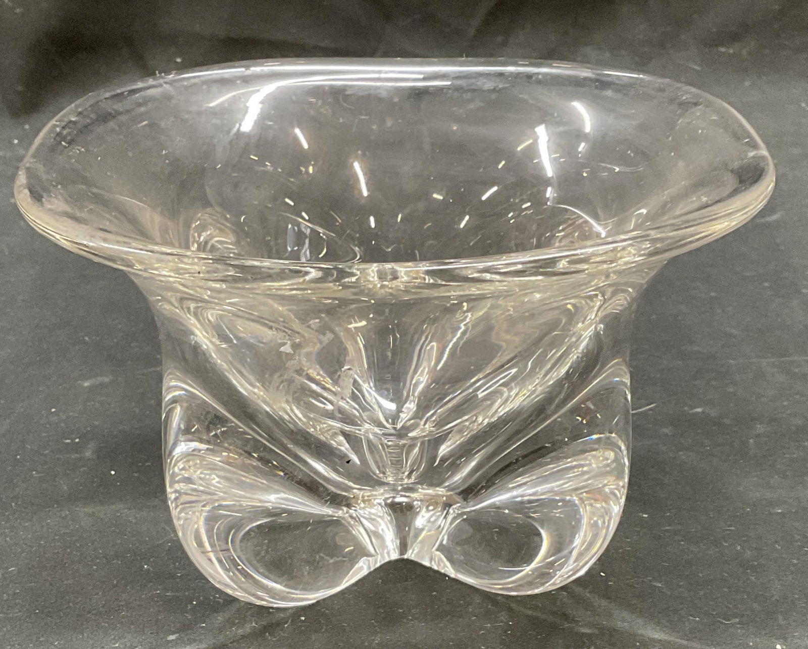 Vintage Blown Art Glass Quad Base Bowl: Vintage blown art glass bowl with quad base. Measures approx 6 x 3.75 inches. Some scratching. Art glass bowl, decorative arts, home decor, home accessories, table decor, table accessories, 10 s