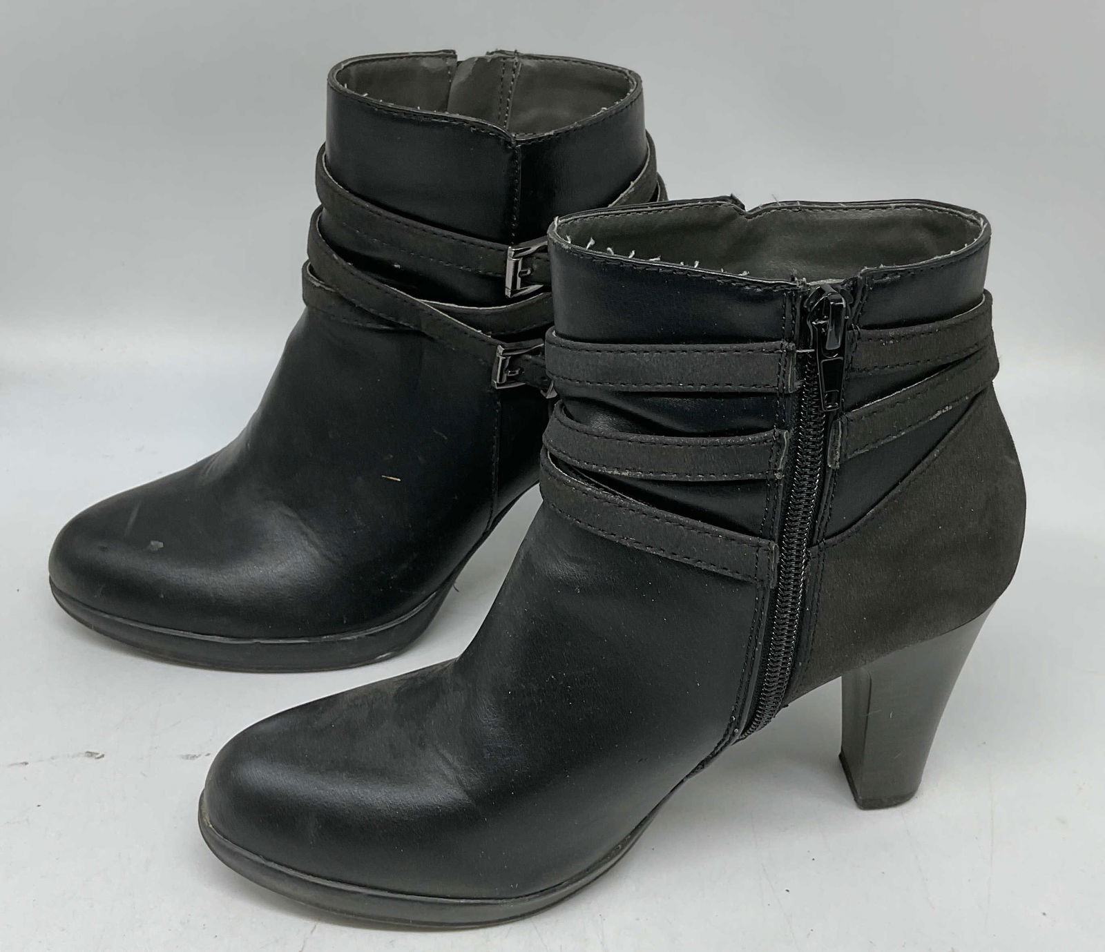 Rialto Black Buckle High Heel Boots: Rialto black faux leather high heel boots with buckle decoration. Size 7.5 all synthetic material. Some scratching and scuffing. Rialto boots, designer boots, high heel boots, black boots, wearables,