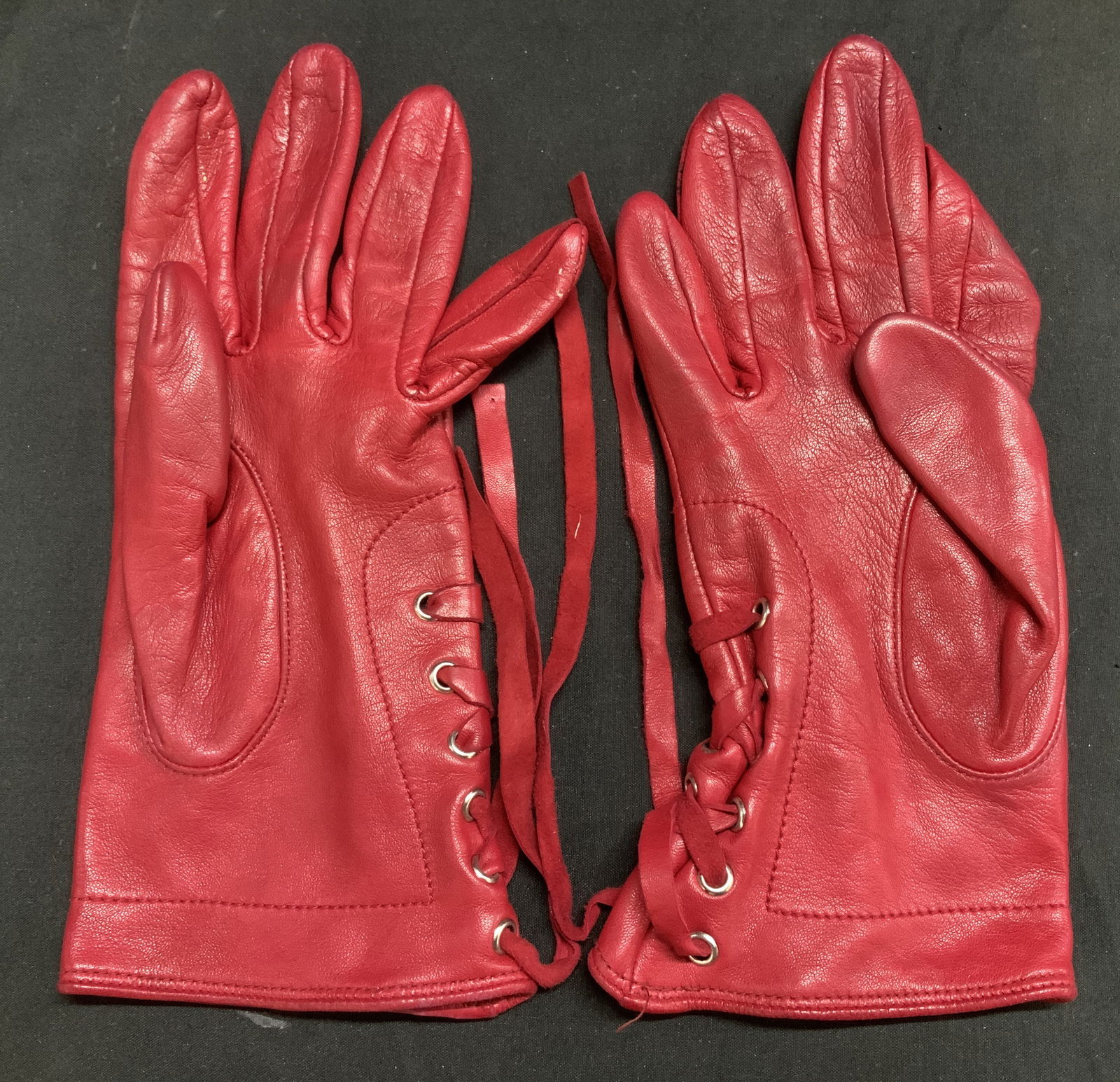 Armani Exchange Red Laced Leather Gloves INDIA (1 of 7)