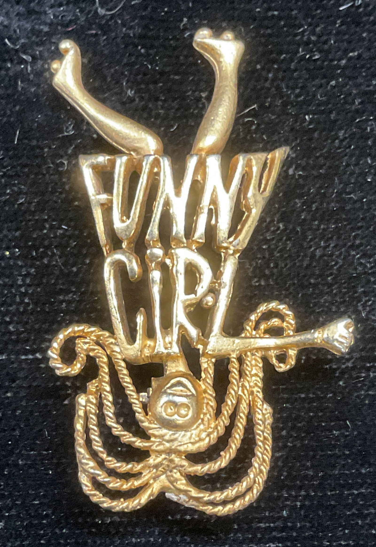 1964 Marvella Funny Girl Streisand Brooch (1 of 6)