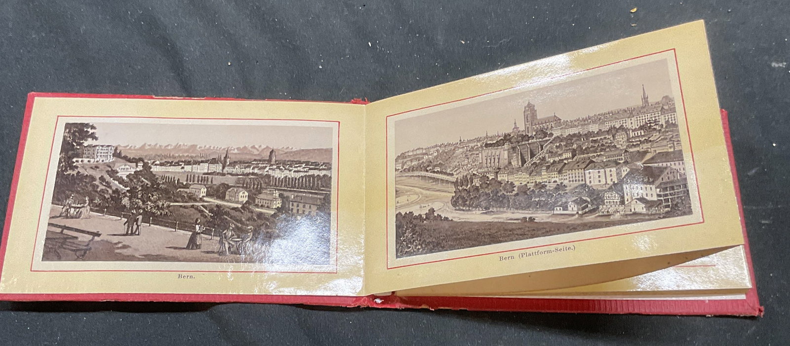 Antique Souvenir L Oberland Bernois Illustr Album: Antique Souvenir de L Oberland Bernois illustrated album. Swiss Alps region. Published by C. F. Prell, Lucerne. Cloth covered with gilt decoration. Fold out pages. Measures approx 5 x 3 inches. Some w