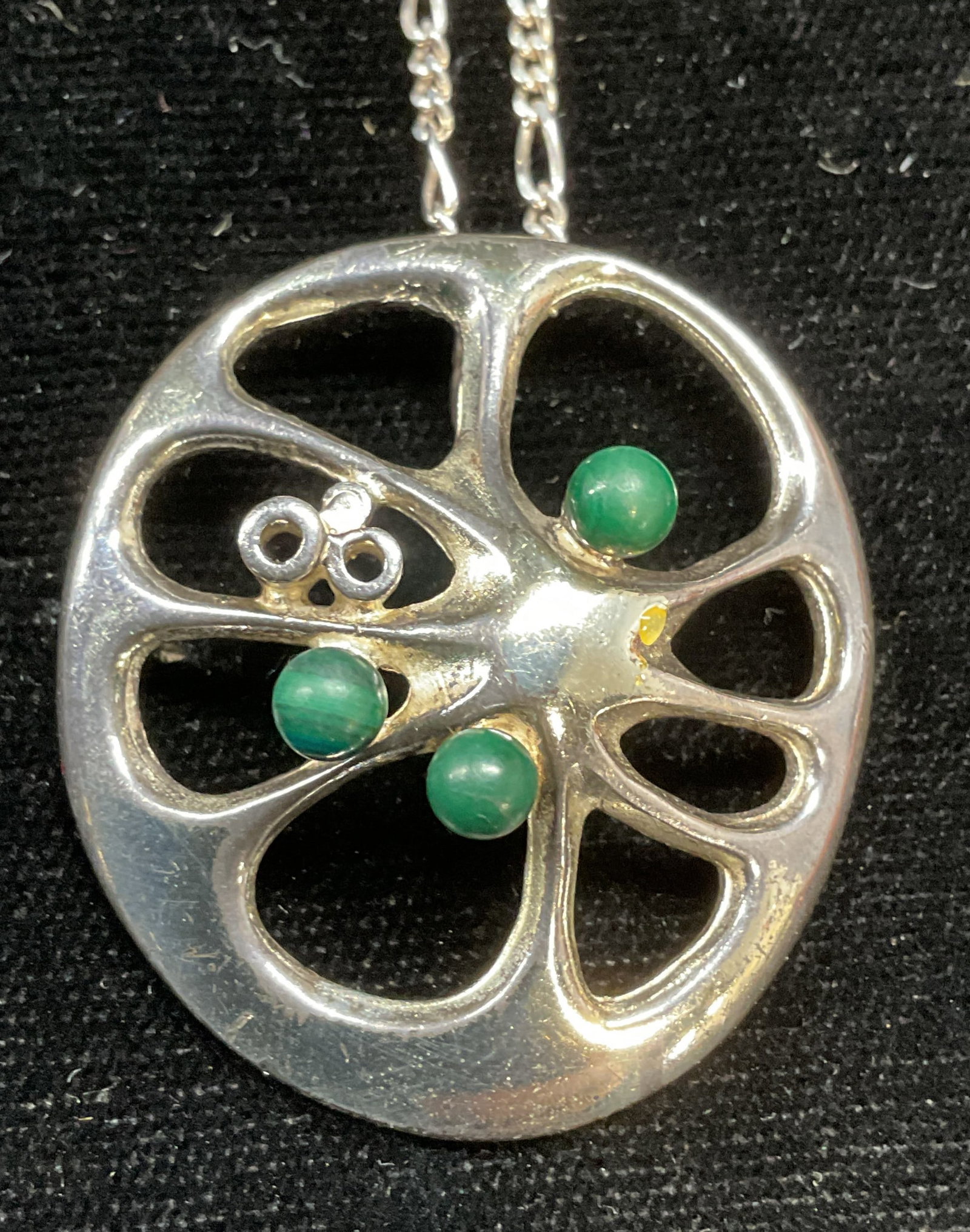 Sterling Silver Green Pendant Necklace, Italy: Sterling silver necklace with sterling and green cabochon modernist style pendant. Marked Sterling. Made in Italy. Drop length approx 11.5 inches. Total weight 12.3 grams. Some scratching, some caboch