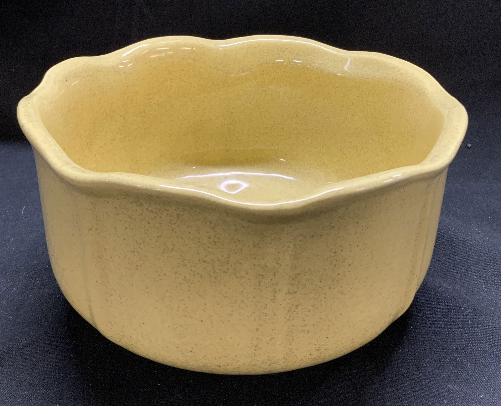 Vntg UPCO Speckled Yellow Ceramic Planter USA (1 of 6)