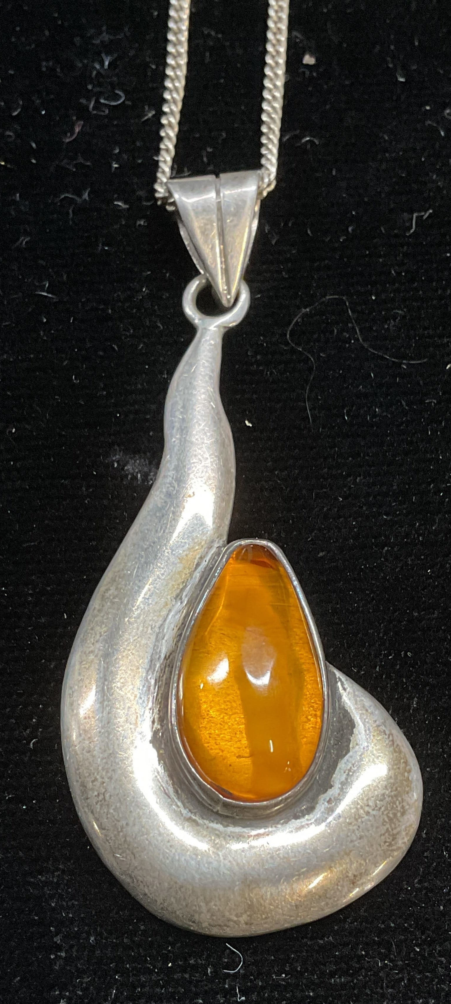 Vtg Sterling Silver Amber Pendant Necklace (1 of 7)
