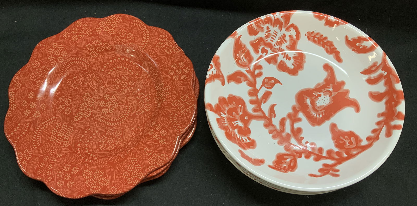 Set 8 Red Floral Bowls & Scalloped Plates PORTUGAL (1 of 6)