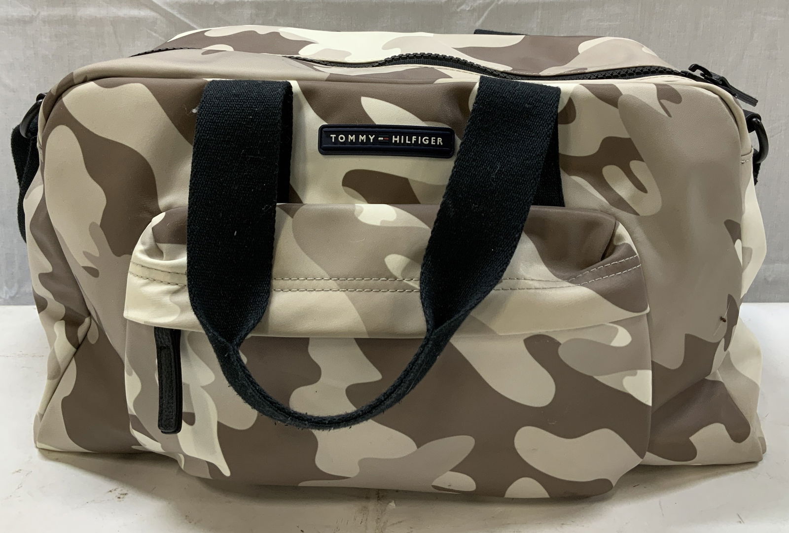 Tommy Hilfiger Beige Camouflage Duffle Bag (1 of 7)