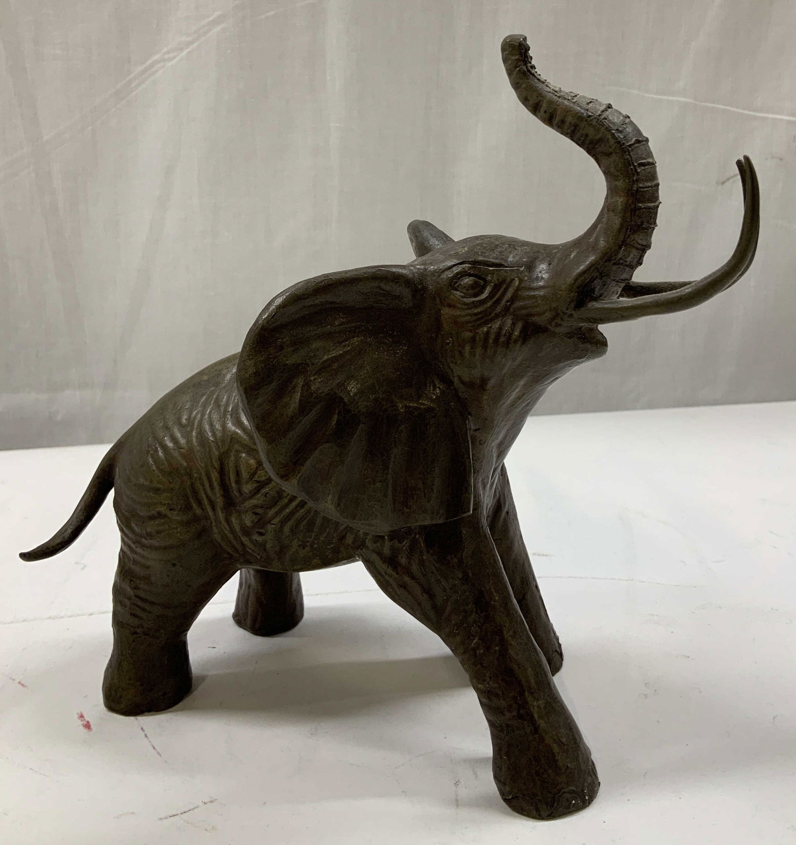 Vtg Bronze Elephant W Raised Trunk Figurine (1 of 6)