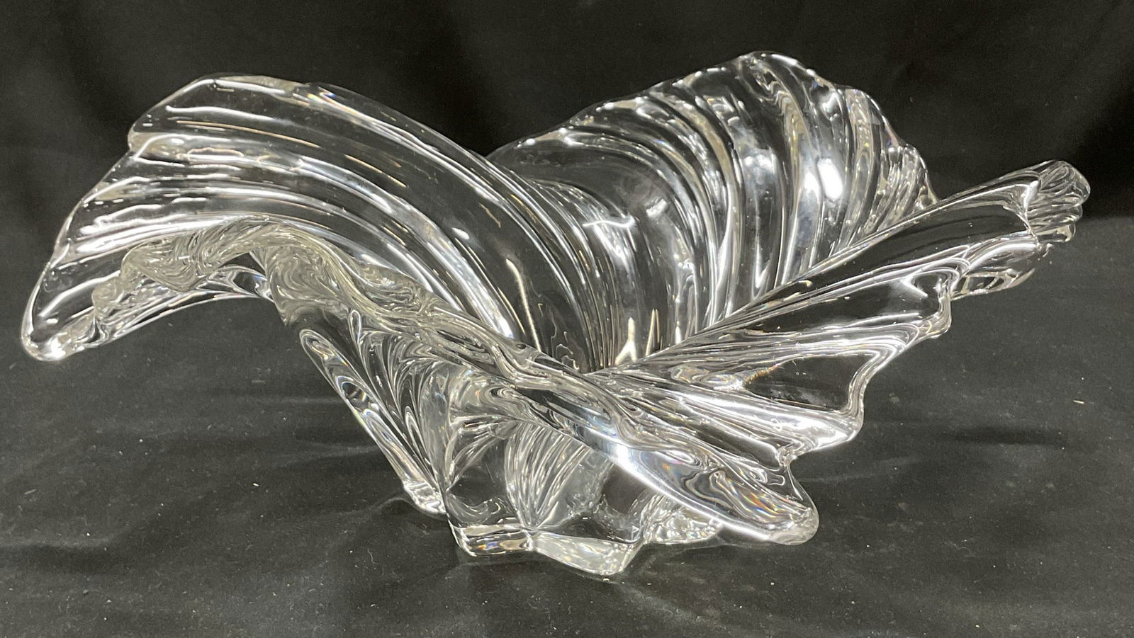 Swirled Crystal Centerpiece Bowl (1 of 7)
