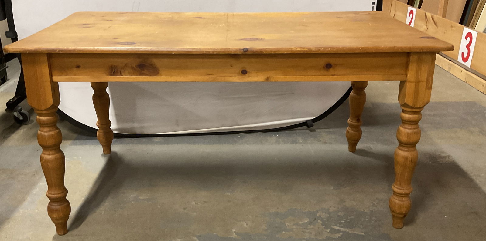 Scrubbed Pine Solid wood Turned Leg Dining Table (1 of 6)