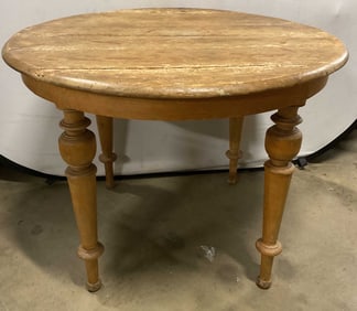 Scrubbed Pine Round Turned Leg Dining Table