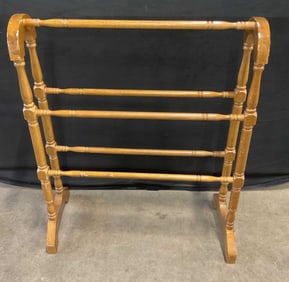 Free Standing Wood Quilt Holder Rack