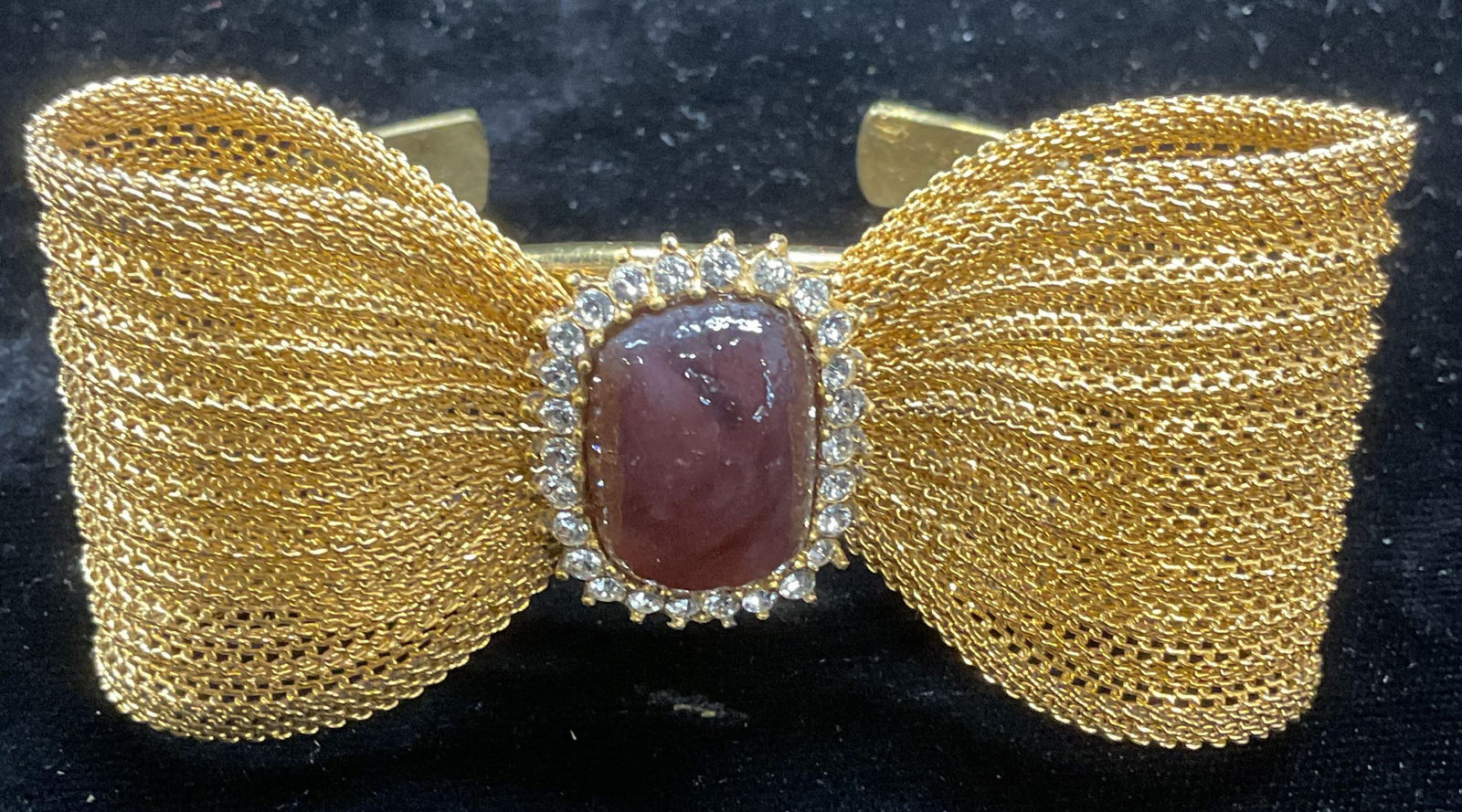 Yosca Gold Tone Mesh Bow Crystal Bracelet (1 of 6)