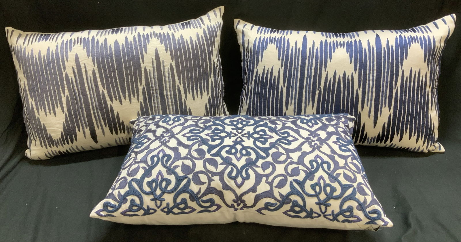 Lot3 Blue & White Abstract Throw Pillows CALLISTO: Lot includes, 3 decorative throw pillows. Features blue & white tones. Abstract & geometric patterns. One pillow, reads, CALLISTO HOME. Surface wear consistent to age, use & exposure. Measurements: le