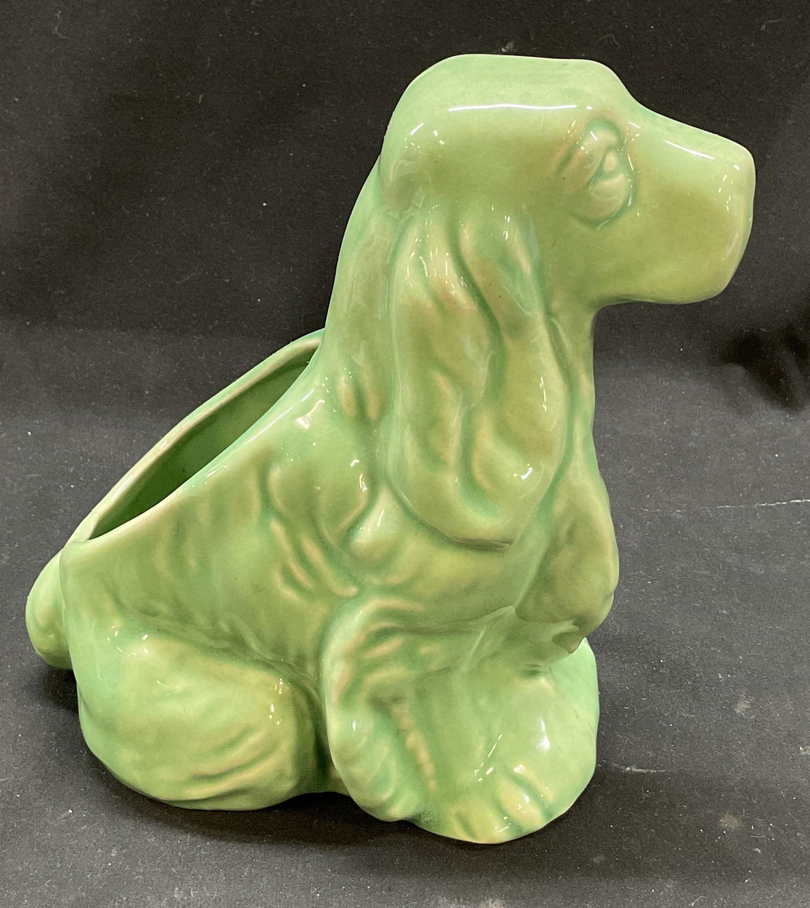 Shawnee Pottery Green Cocker Spaniel Planter (1 of 8)